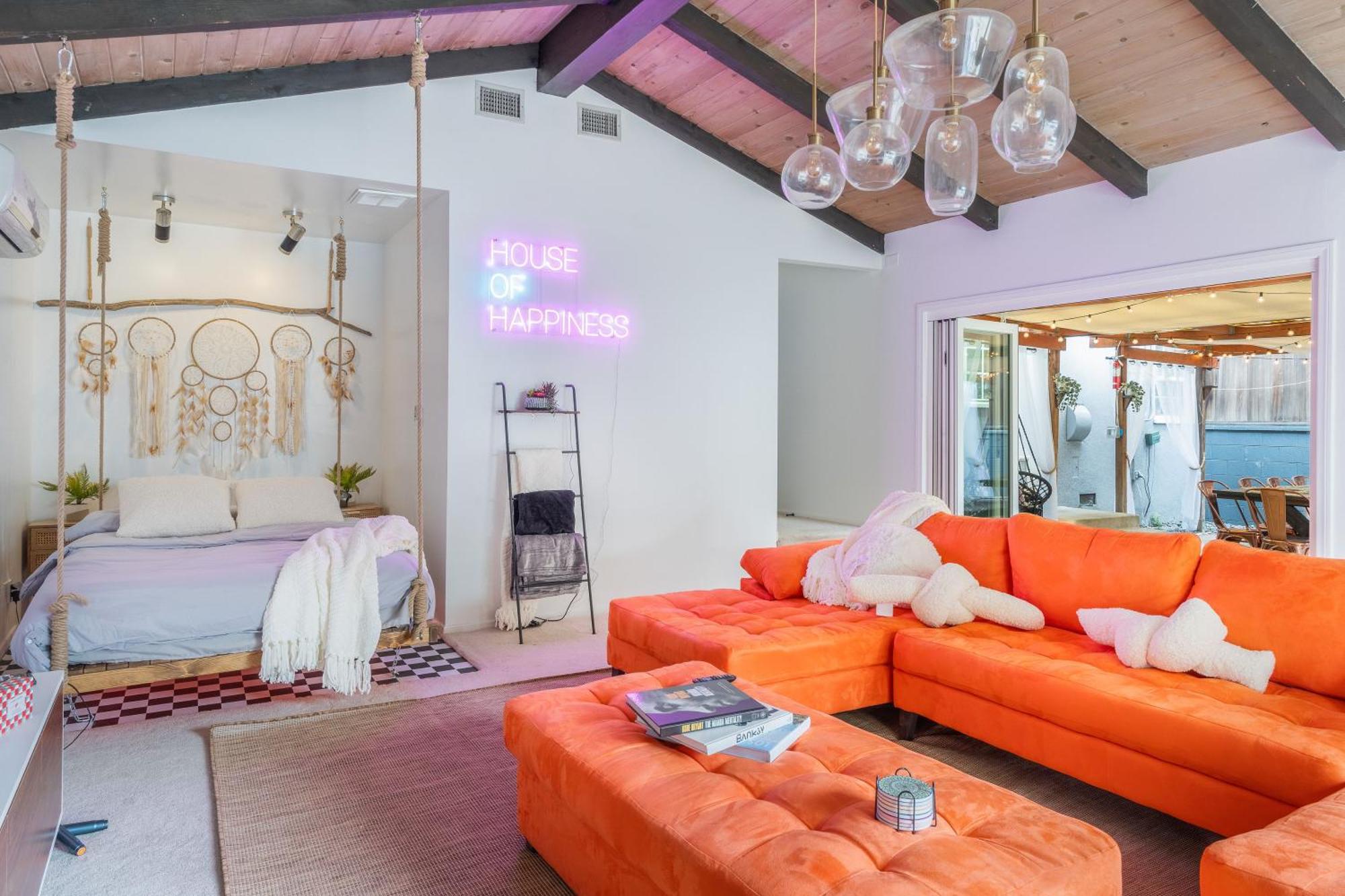 Angel&Rose Universal Hollywood Heated Pool House King Bed لوس أنجلوس المظهر الخارجي الصورة